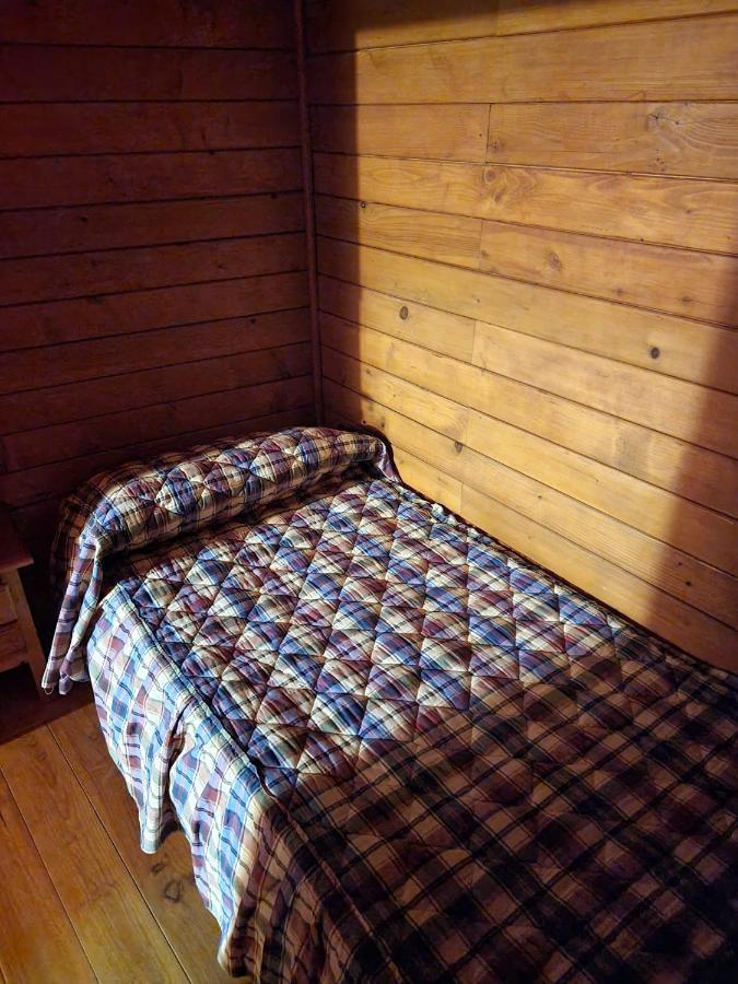 Camping Fuente De Piedra Exterior photo