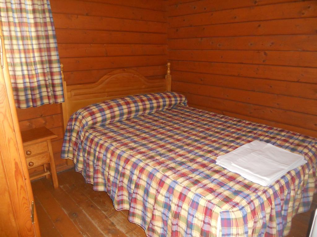 Camping Fuente De Piedra Room photo