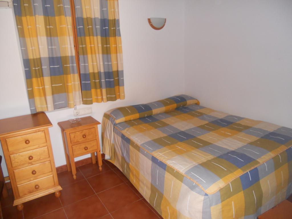 Camping Fuente De Piedra Exterior photo